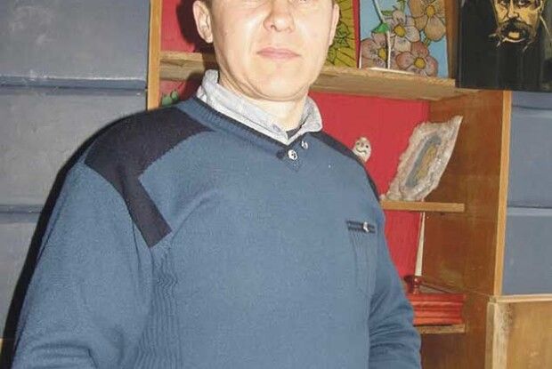Волинянину на 8 Березня дарують фрезу, рубанок чи лобзик