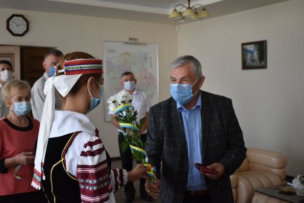 Волиняни отримали державні нагороди, присвоєні указами Президента (Фото)
