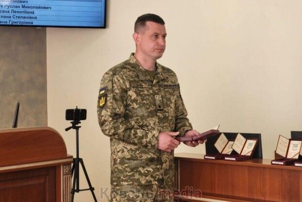 Пішки та без даху над головою: як посадовець ТЦК з Волині живе на одну зарплату