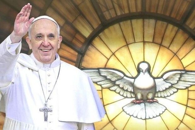 Папа Римський у Великодньому посланні попросив миру для України