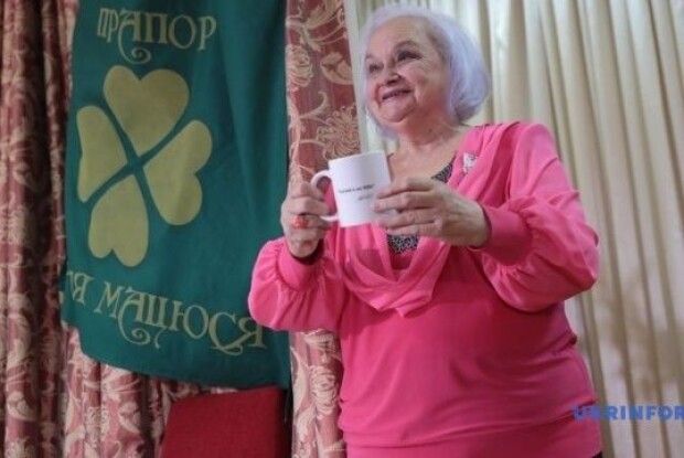 Вчительку історії нагородили орденом Усмішки