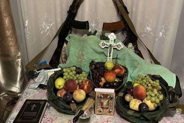 Замість кошиків - каски: бійці 100 бригади з Волині показали, як відзначили Спас на «нулі» (Фото)