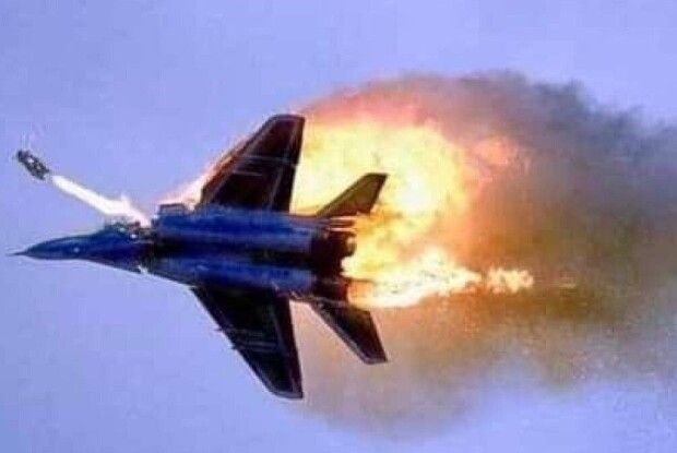 Росіяни в Україні збили свій же літак, але про це бояться сказати путіну