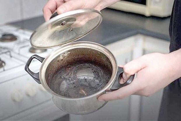 Пригоріла каструля? Не біда!