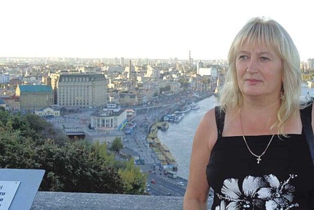 Лесю, бажаємо, щоб він нарешті сказав: «У осені очі Твої – і я закохався…»