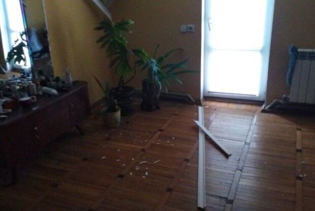 Внаслідок вибухів на луцькому аеродромі постраждала оселя волинянина (Фото)