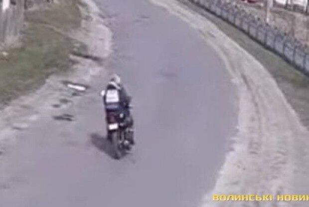 В інтернет потрапили кадри смертельної ДТП на Волині, де загинула 15-річна дівчина (Відео)