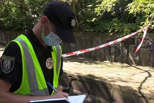 У Києві чоловік убив дружину, а потім сховав тіло у морозильній камері