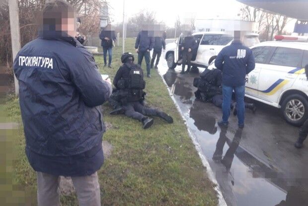 На Волині підозрюють патрульних поліцейських у збуті психотропів