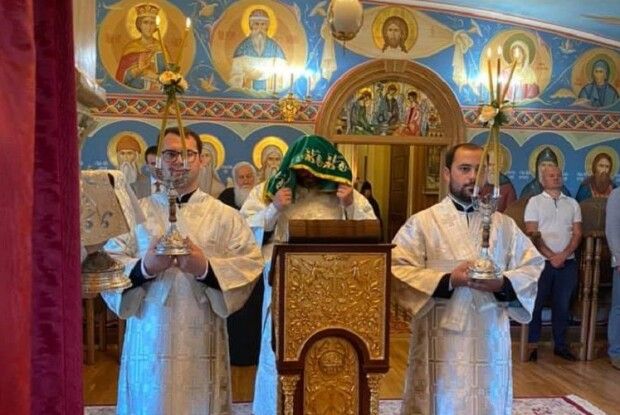 Митрополит Онуфрій висвятив лікаря з Волині на священника
