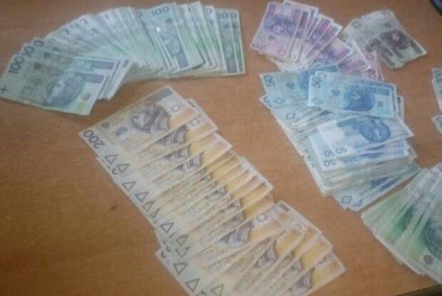 Волинські митники вдруге за добу попередили незаконний вивіз валюти 