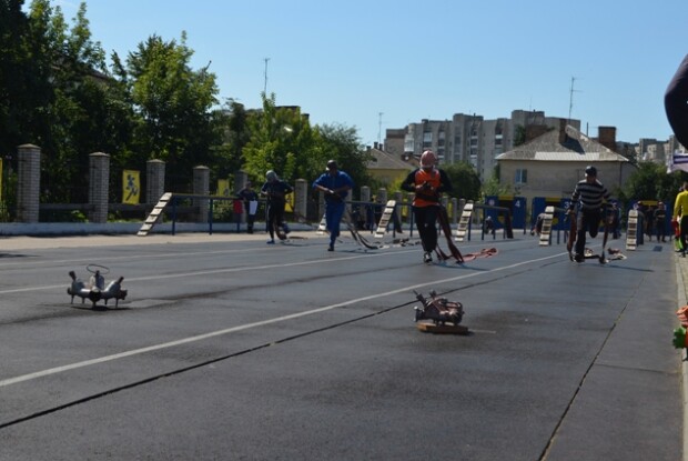 У Луцьку відбулися обласні змагання з пожежно-прикладного спорту