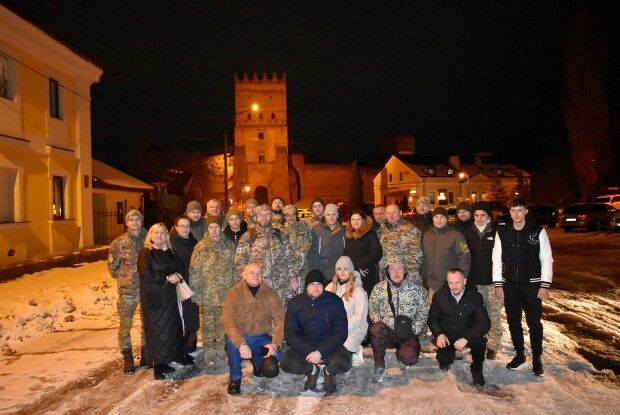 В обласному центрі Волині воїнів на реабілітації запросили на концерт «Піккардійської Терції»