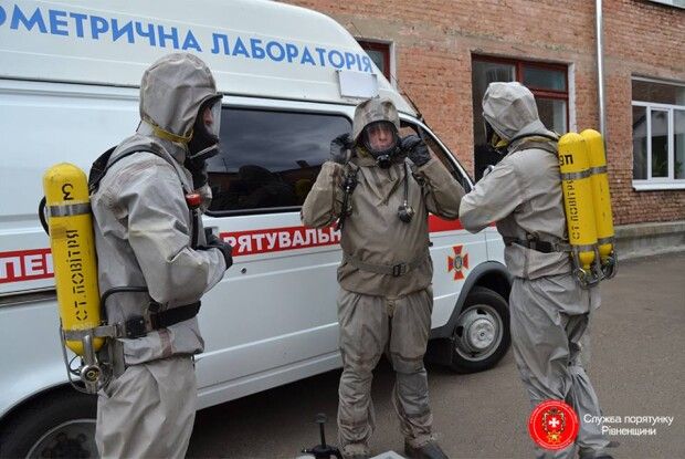 У Рівному ліквідували розлив металевої ртуті (фото)