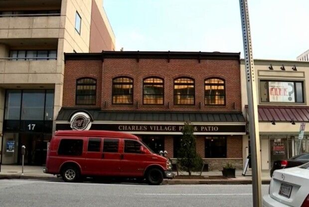 Працівники американського ресторану не вийшли на роботу, бо допомога від держави приносить більше грошей