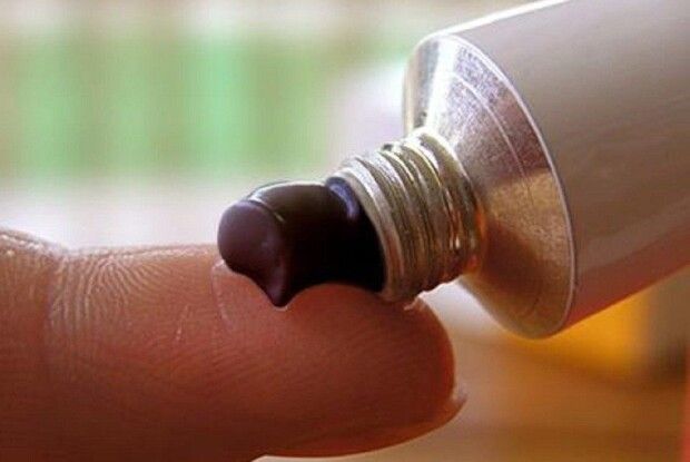 Як приготувати мазь, що лікує 10 хвороб 