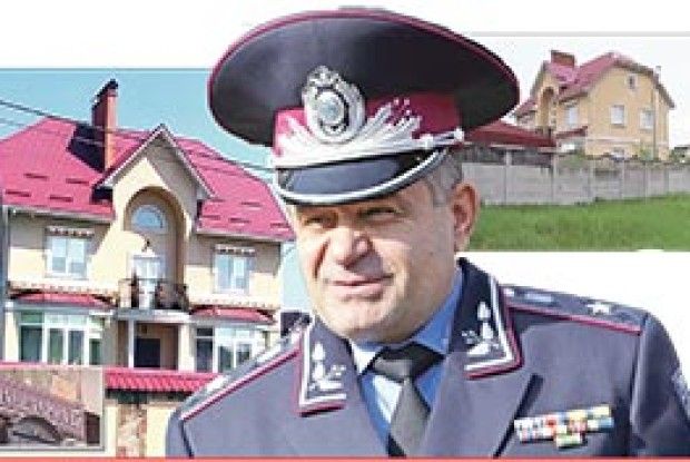 ПОДВІЙНІ СТАНДАРТИ КОЛИШНЬОГО ГОЛОВНОГО МІЛІЦІОНЕРА ВОЛИНІ