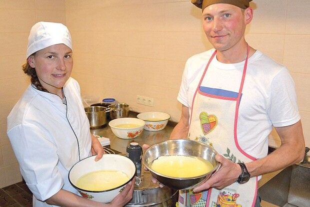 Моцарела по-локачинськи на день народження дружини (Фото, відео)
