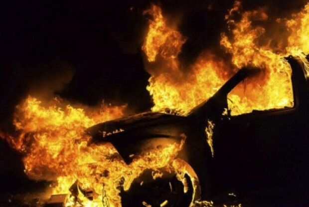28-річний волинянин заплатить 113 тисяч гривень за підпал авто знайомої