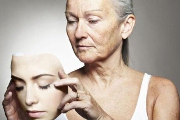 Замість жіночого щастя… вічна юність: історія кохання