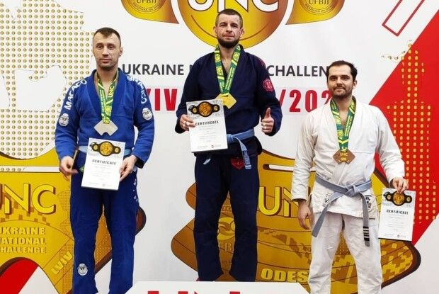 Лучанин в кімоно став чемпіоном з бразильської боротьби і привіз додому чотири медалі з міжнародних змагань (Фото)