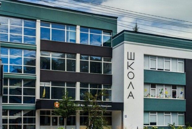 У школах Луцької громади запровадили дистанційне навчання 