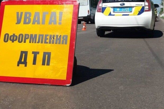 На Волині чоловік збив жінку й утік з місця ДТП