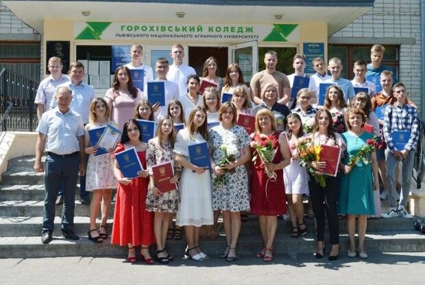 Горохівський коледж благословив на професійну дорогу ще понад 100 випускників