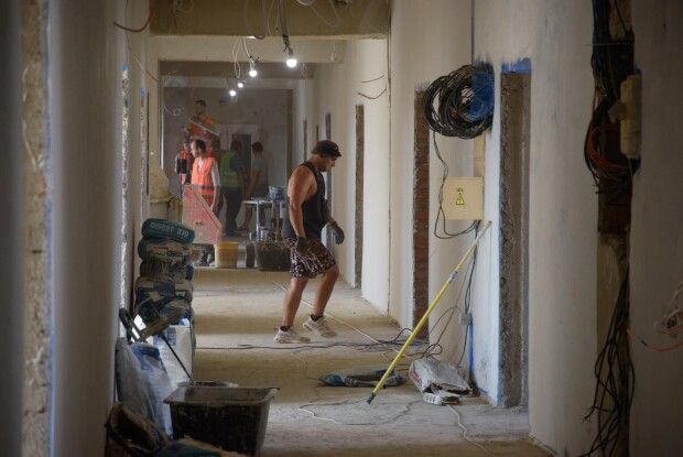Потужна вентиляція і окремі палати на сім’ю: як у Луцьку ремонтують відділення дитячої онкогематології