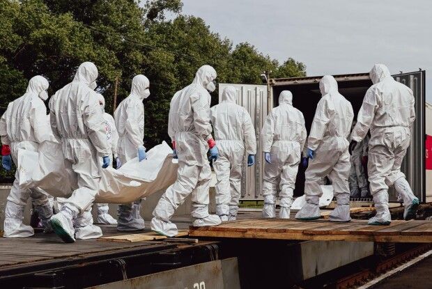 Тіла без ушкоджень: експерти підозрюють отруєння українських військових (Відео)