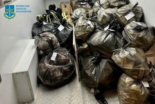 На Волині ліквідували канал контрабанди цигарок у Польщу (Фото)