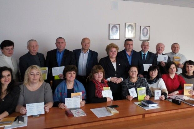 Педагоги отримали свідоцтва про підвищення кваліфікації