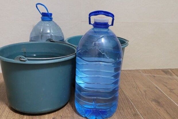 Волинянам порадили, як зберігати питну воду в умовах спеки і відключень