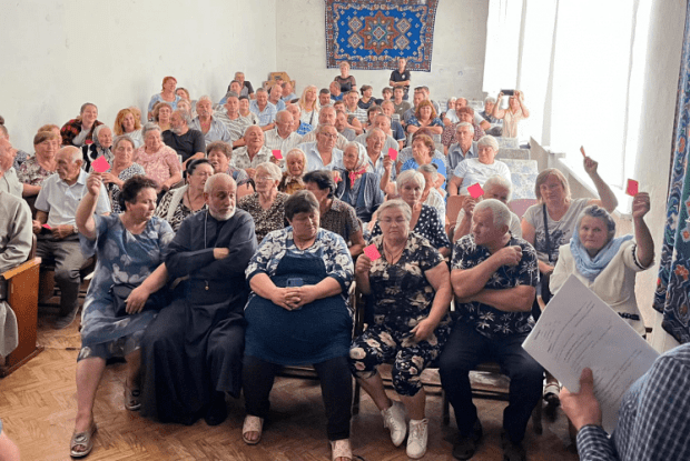 На Волині священник разом з парафією приєднується до ПЦУ