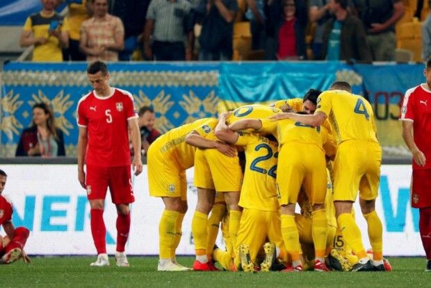 Букмекери не надто вірять в перемогу збірної України над сербами