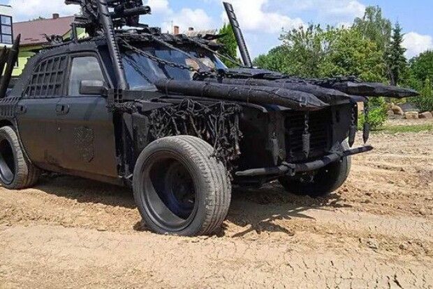 Найстрашніша у світі «Волга» продається у Львові