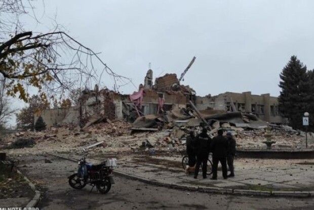 Окупанти розтрощили будинок культури та спорту в Гуляйполі