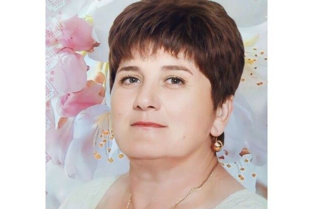 До Лариси Рудь дітки горнуться, як до матусі: у Горохів не перестають линути вітання шанованій виховательці