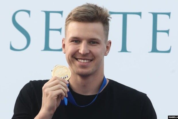 Український плавець переміг на першому етапі Кубка світу в Японії 