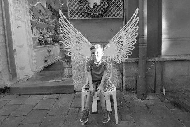 Несподіваний поворот: анестезіологиня, підозрювана у смерті дитини, мобілізувалася на військову службу