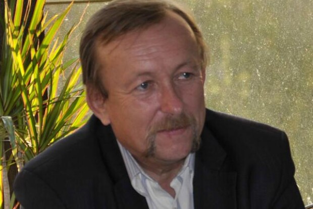 Помер відомий рівненський поет Анатолій Криловець