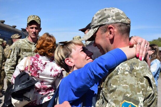 Неймовірна історія на вечір: «Потяг стояв п’ять хвилин...»