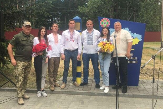 За кількадесят метрів від білоруського кордону горохівські аматори «націлили» в сторону сусідів… музичні колонки (Фото)
