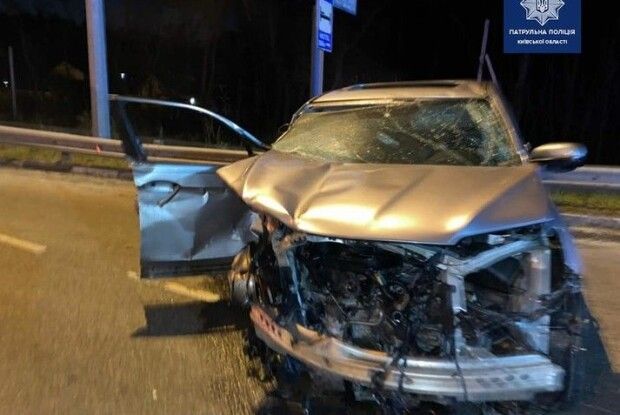 Непристебнуті люди просто вилетіли з авто й розбилися: сталася страшна аварія (Відео)