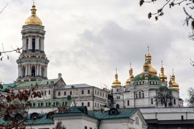 «Бог так вирішив»: завтра УПЦ МП має покинути Лавру, «за ноги» ніхто нікого витягувати не буде — Данілов