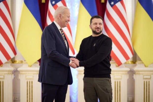 Близько 700 танків і не тільки: Байден розповів про допомогу Заходу Україні