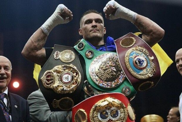 Усик не прислухався до Гройсмана і відмовився від Зірки Героя