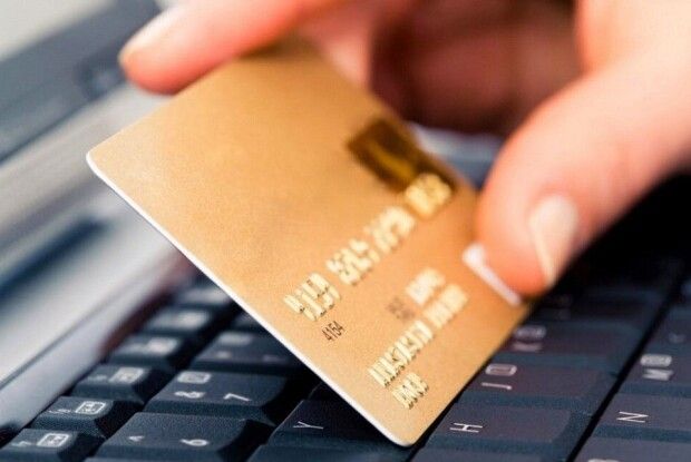 На Поліссі судитимуть інтернет-шахрая за торгівлю неіснуючими товарами