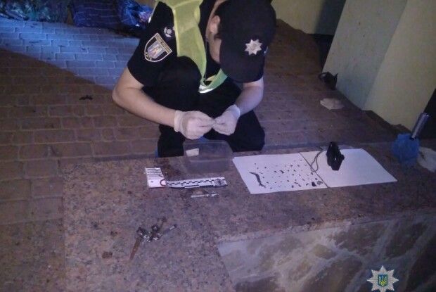 На місці вибуху гранати у Києві знайшли посвідчення учасника бойових дій 