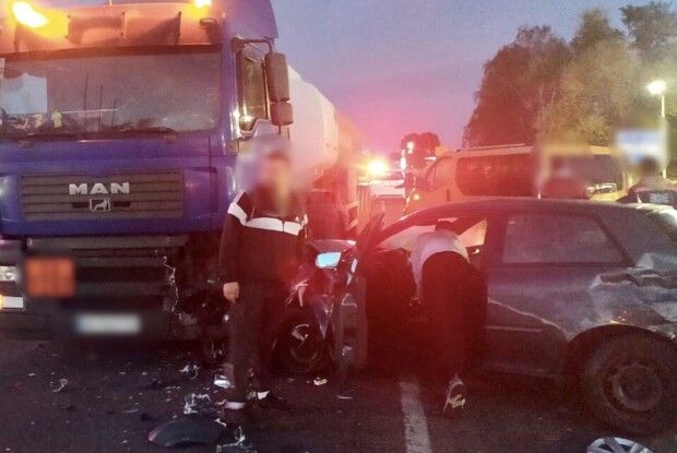 Чотири пошкоджені авто: волинські патрульні розповіли деталі масштабної ДТП у Ковелі